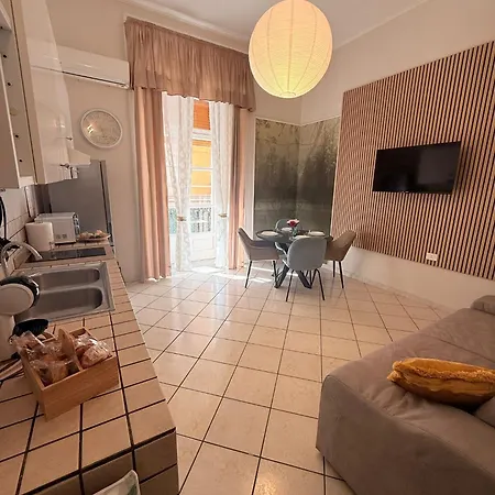 Casa Tarantella Tatil Evi Napoli